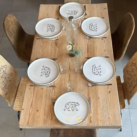 Les Ours De Combloux